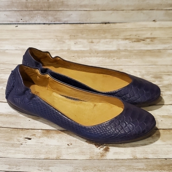Peter Millar Anaconda Snakeskin Embossed Leather Flats Navy Blue - Picture 2 of 9